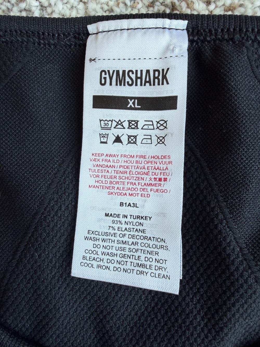 Gymshark Seamless Long Sleeve Crop Top Thumbhole Black XL Athletic Workout - Picture 4 of 9